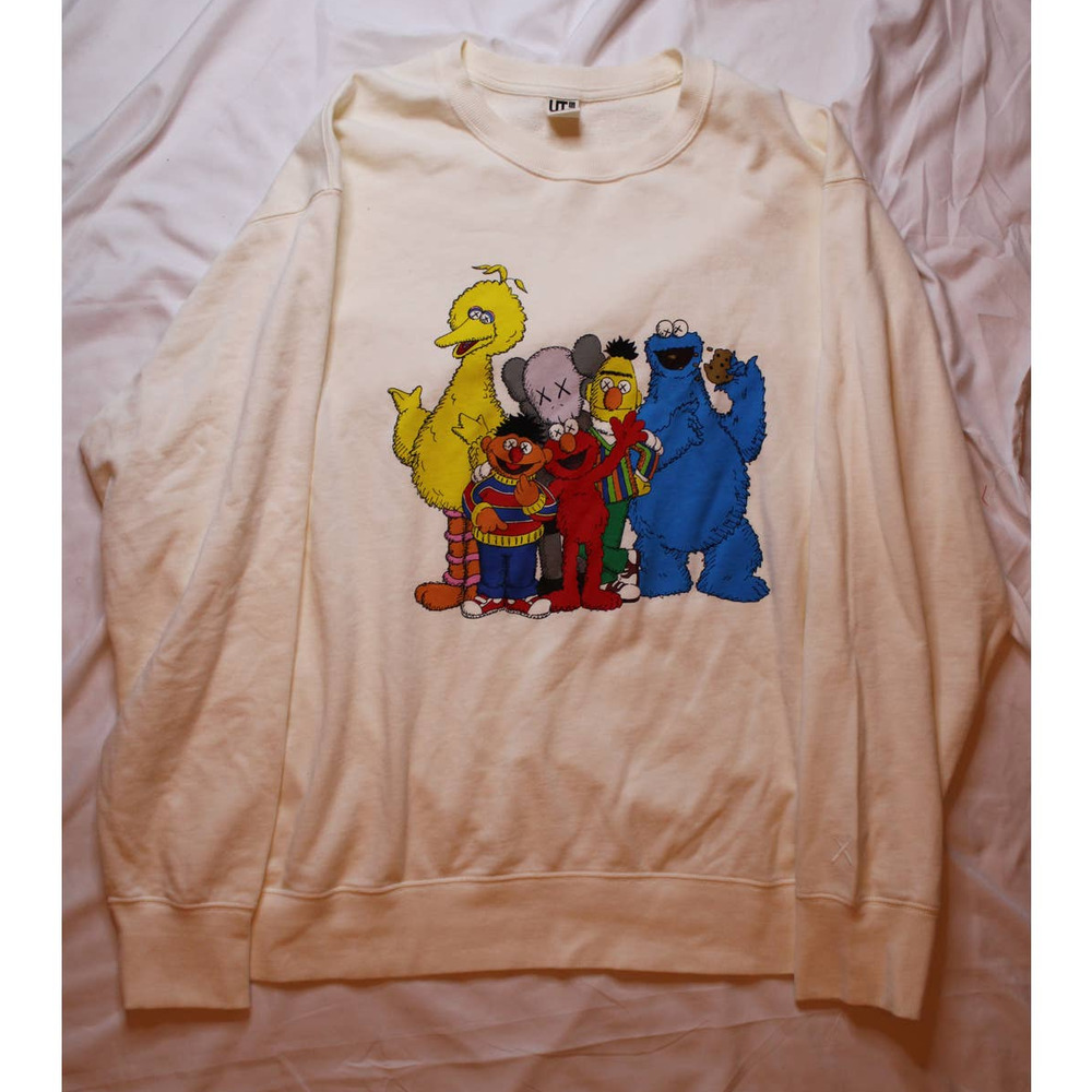 Kaws x Uniqlo Pullover Sweatshirt - 2XL